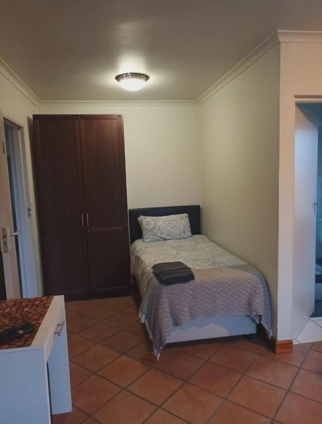 Hermanus At Home Εξωτερικό φωτογραφία